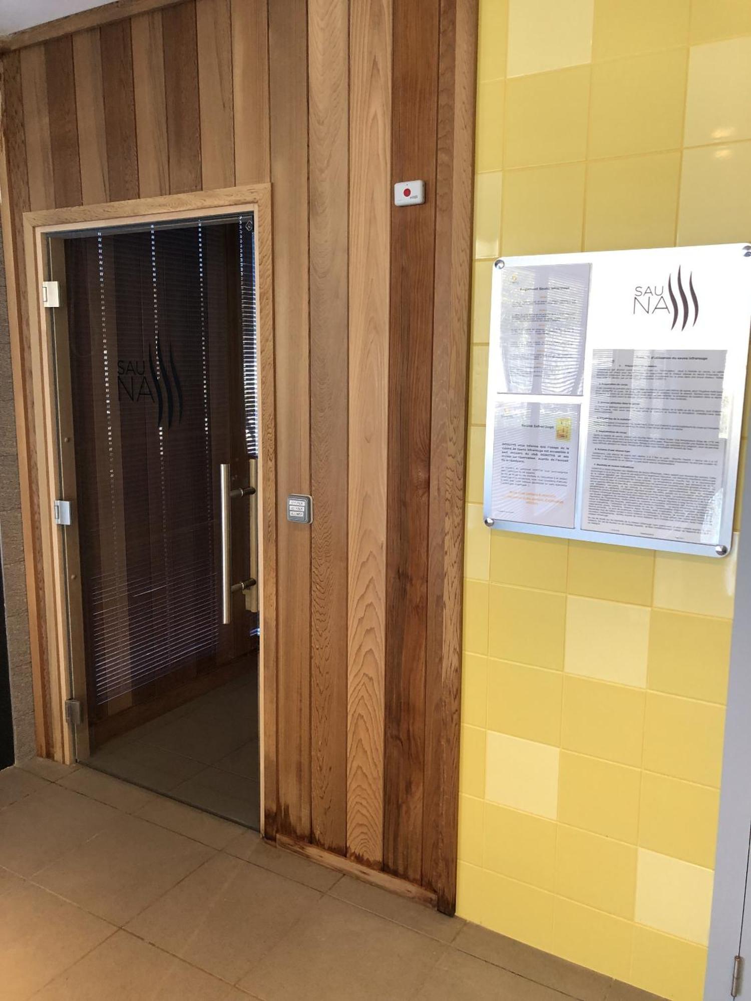 Domitys - Le Manoir Apartment Perignat-les-Sarlieve Екстериор снимка